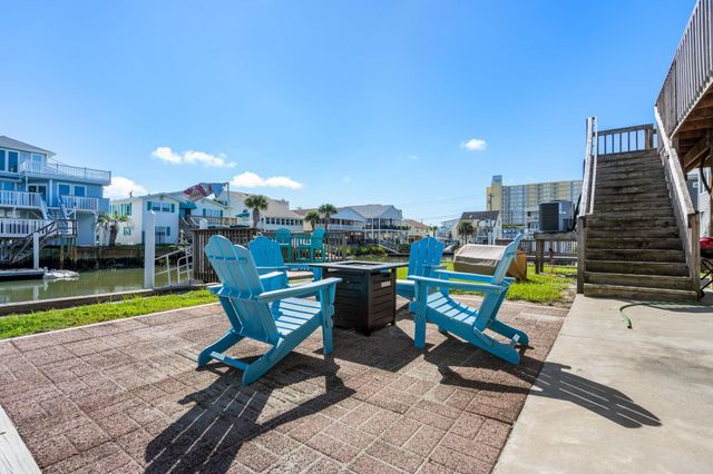 308 54th Ave. N, North Myrtle Beach, SC 29582