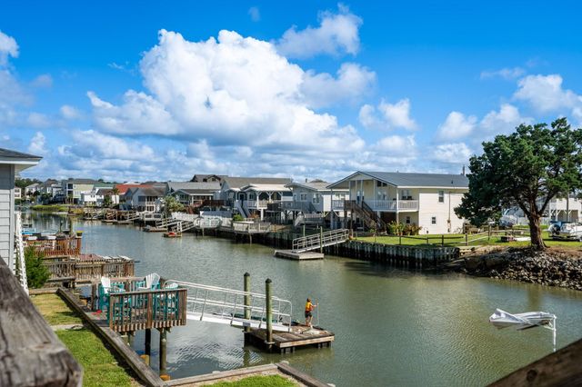 308 54th Ave. N, North Myrtle Beach, SC 29582
