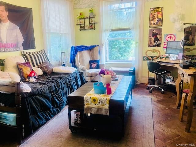 8692 102nd Street, Richmond Hill, NY 11418