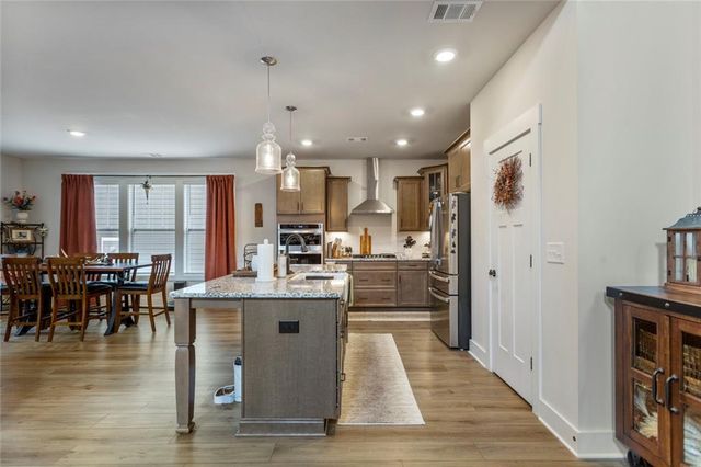 108 Founders Boulevard, Central, SC 29630