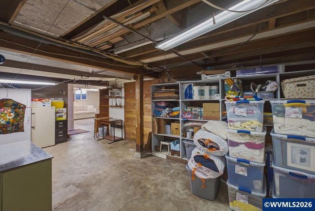 350 19th St NE, Salem, OR 97301