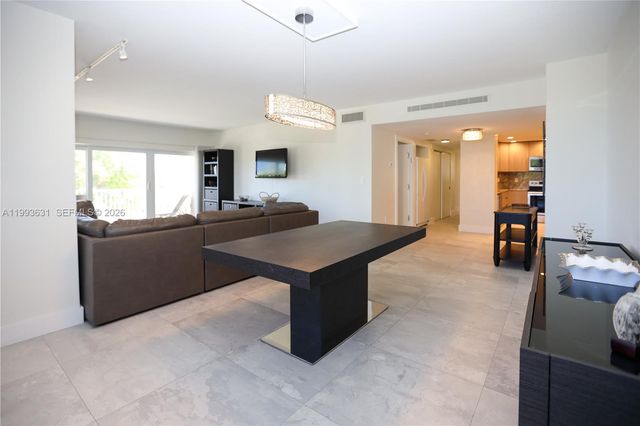 300 Bayview Drive 216, Sunny Isles Beach, FL 33160