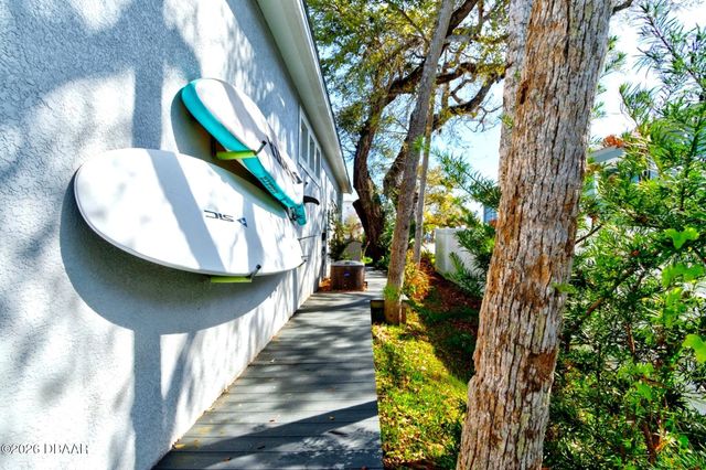 1508 Saxon Drive, New Smyrna Beach, FL 32169