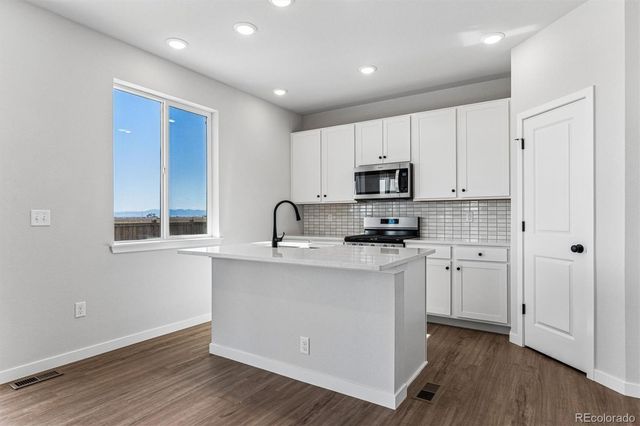 5816 Farmstead Street, Mead, CO 80504