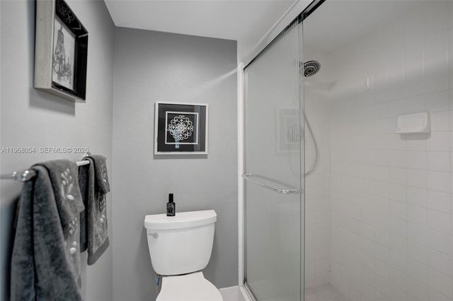 1151 SW 128th Ter 410D, Pembroke Pines, FL 33027