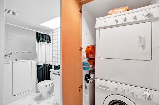 1151 SW 128th Ter 410D, Pembroke Pines, FL 33027