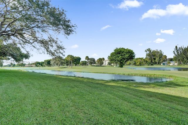 1151 SW 128th Ter 410D, Pembroke Pines, FL 33027