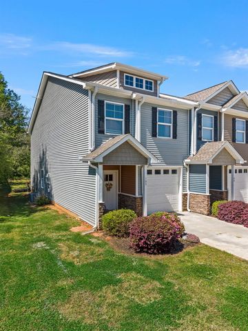 105 Valley Creek Drive, Boiling Springs, SC 29316