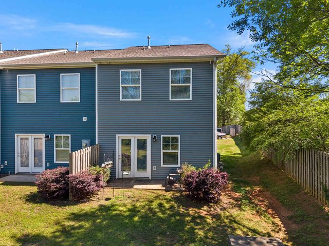 105 Valley Creek Drive, Boiling Springs, SC 29316