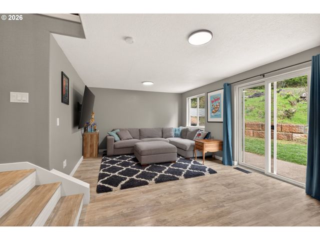 16635 Nw COOK Rd, Mc Minnville, OR 97128