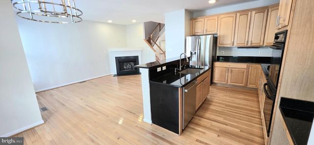 44272 SILKWORTH TER, Ashburn, VA 20147