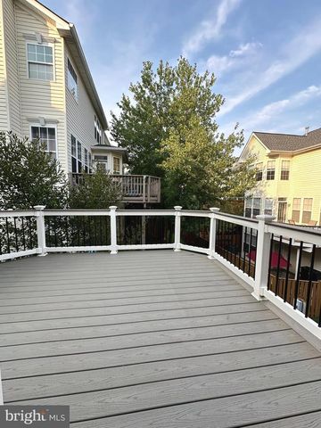 44272 SILKWORTH TER, Ashburn, VA 20147