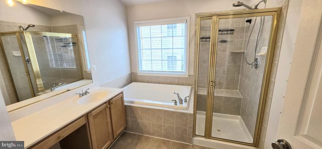 44272 SILKWORTH TER, Ashburn, VA 20147