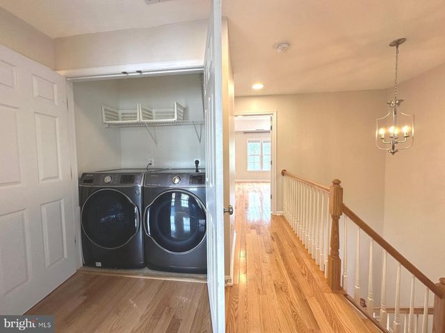 44272 SILKWORTH TER, Ashburn, VA 20147