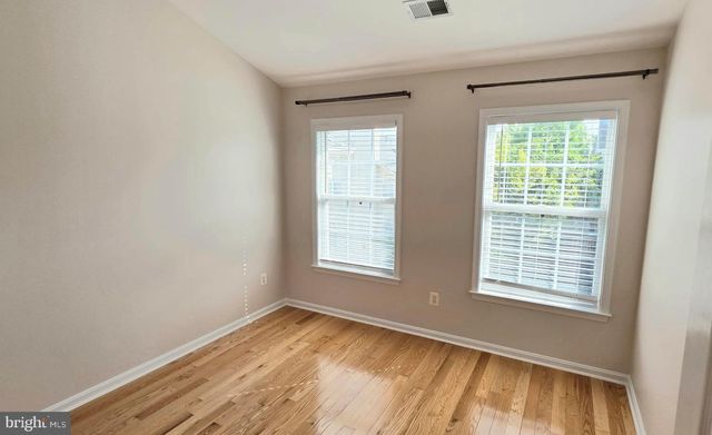 44272 SILKWORTH TER, Ashburn, VA 20147