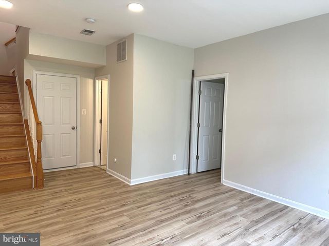 44272 SILKWORTH TER, Ashburn, VA 20147