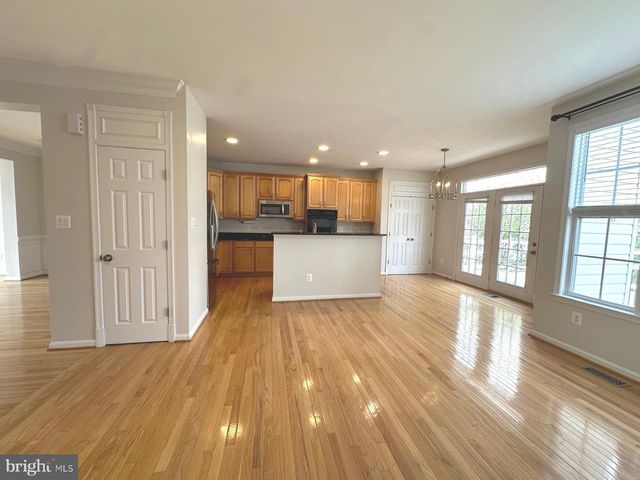 44272 SILKWORTH TER, Ashburn, VA 20147