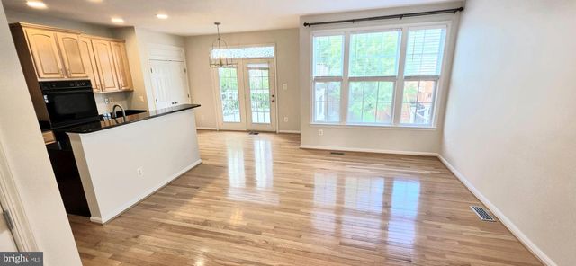 44272 SILKWORTH TER, Ashburn, VA 20147