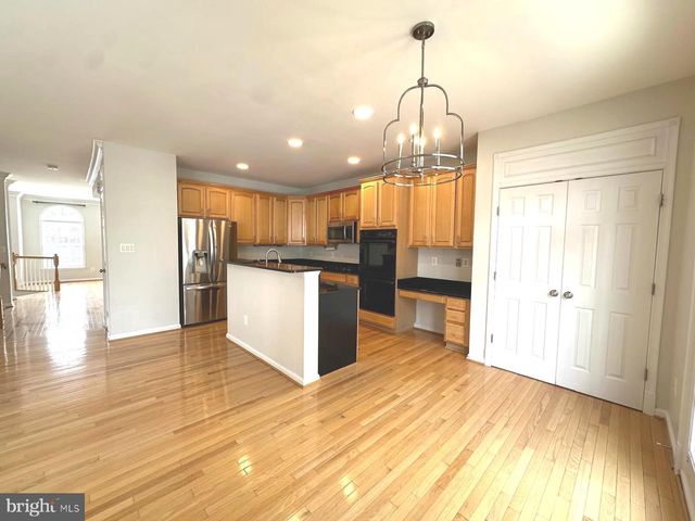 44272 SILKWORTH TER, Ashburn, VA 20147