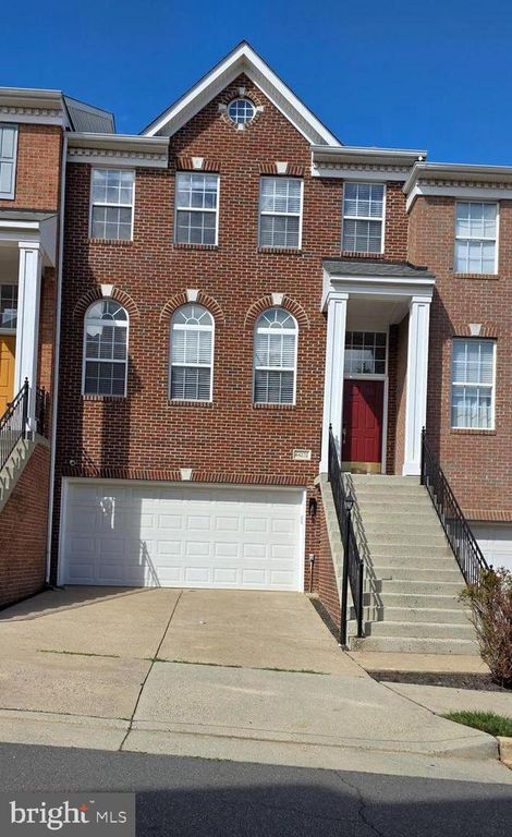 44272 SILKWORTH TER, Ashburn, VA 20147