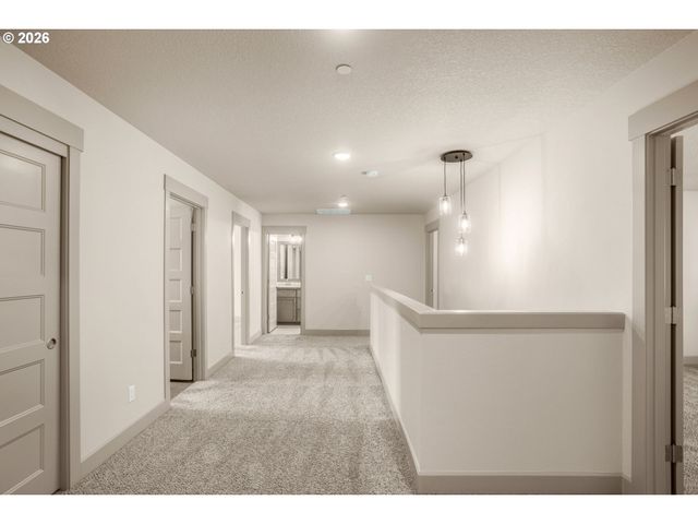 765 N 34TH Ter, Cornelius, OR 97124