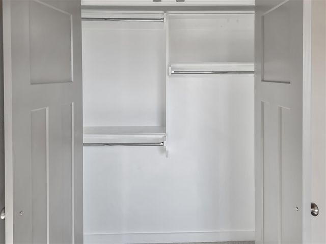 109 S 6th Ave, Sterling, OK 73567