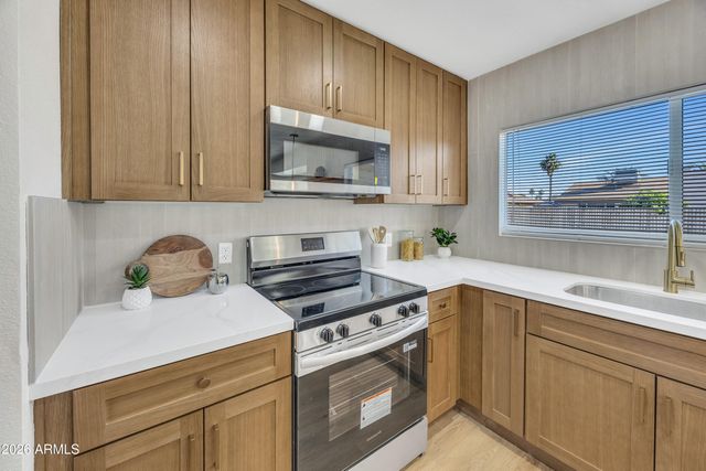 1743 E IRWIN Avenue, Mesa, AZ 85204