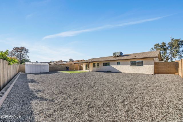 1743 E IRWIN Avenue, Mesa, AZ 85204