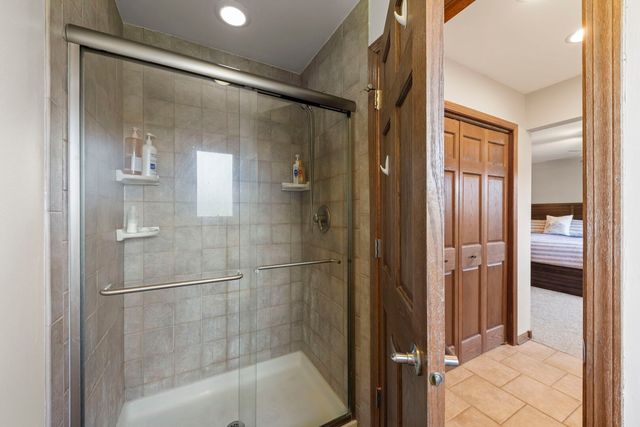 1825 Northbridge Place, Downers Grove, IL 60516