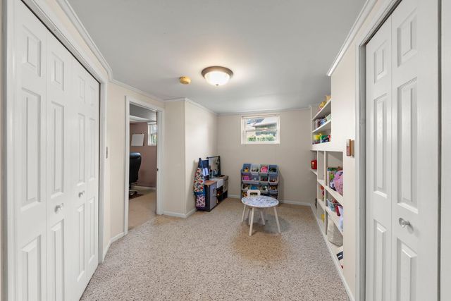 1825 Northbridge Place, Downers Grove, IL 60516