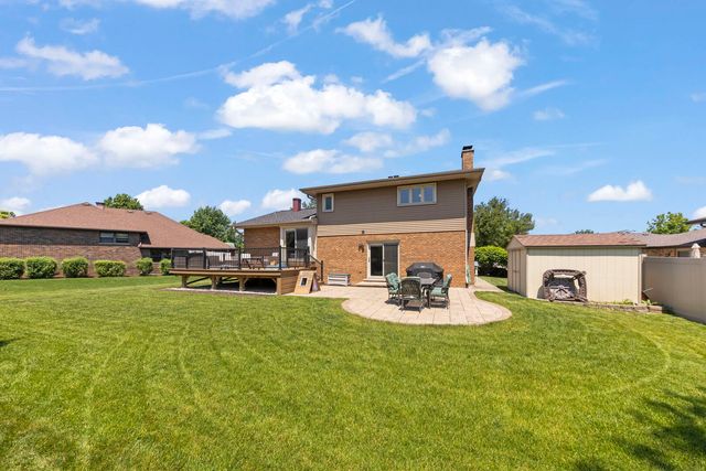 1825 Northbridge Place, Downers Grove, IL 60516