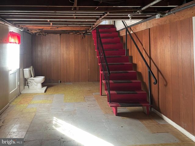 326 SCHOOL ST, Romney, WV 26757