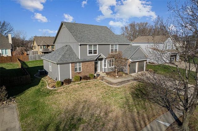 8120 NW Delta Drive, Kansas City, MO 64151