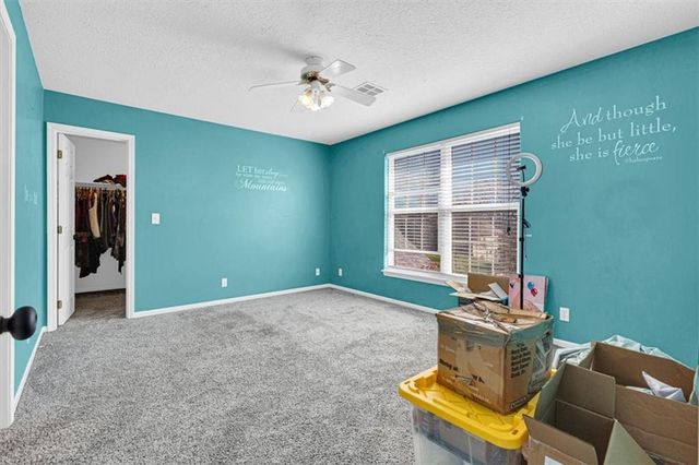 8120 NW Delta Drive, Kansas City, MO 64151