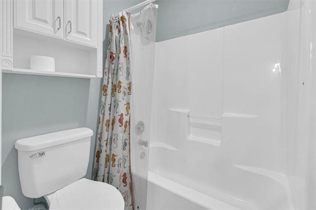 8120 NW Delta Drive, Kansas City, MO 64151