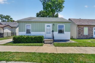 2421 5th Street, Trenton, MI 48183