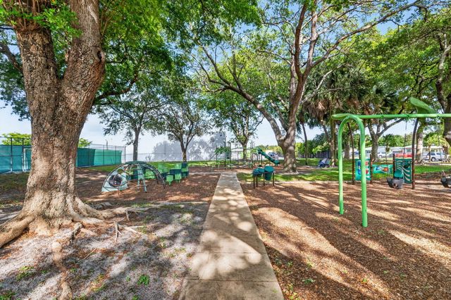 1391 SW 33rd Terrace, Fort Lauderdale, FL 33312