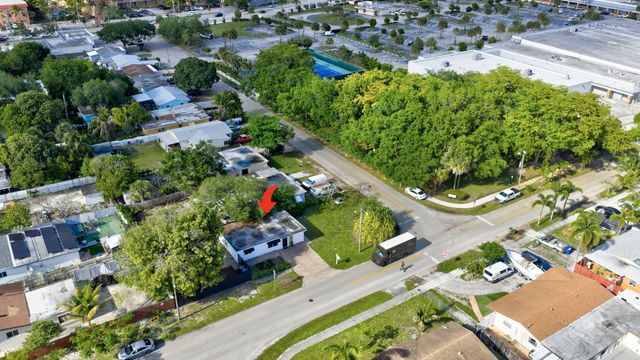 1391 SW 33rd Terrace, Fort Lauderdale, FL 33312