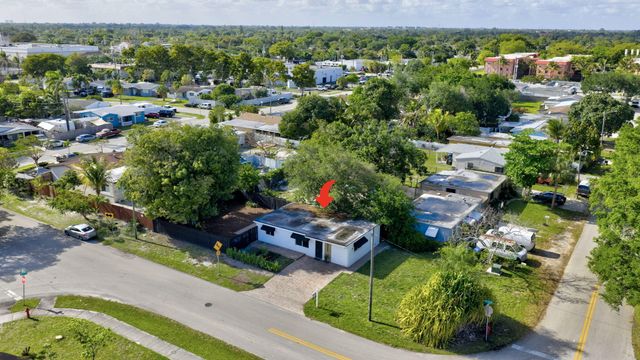 1391 SW 33rd Terrace, Fort Lauderdale, FL 33312