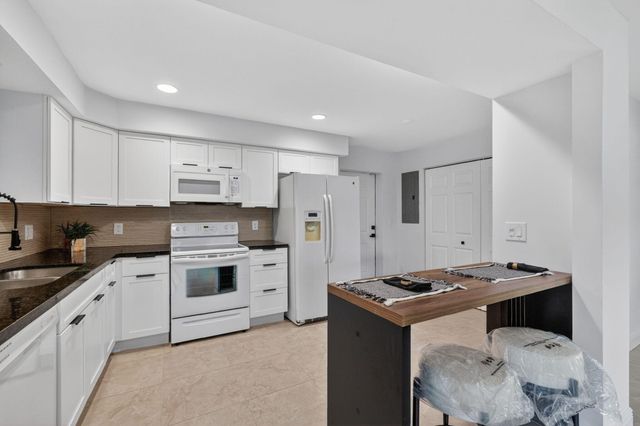 1391 SW 33rd Terrace, Fort Lauderdale, FL 33312