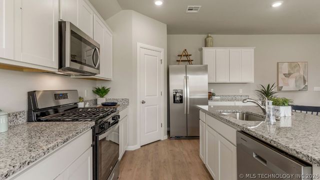 7515 N 154th East Avenue, Owasso, OK 74055