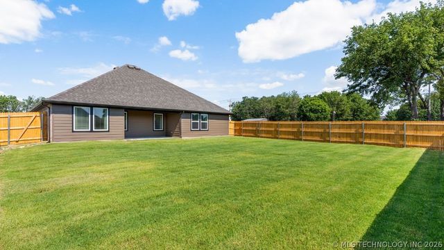 7515 N 154th East Avenue, Owasso, OK 74055