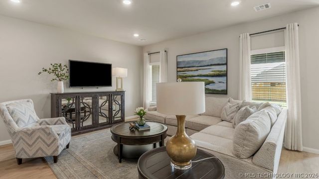 7515 N 154th East Avenue, Owasso, OK 74055