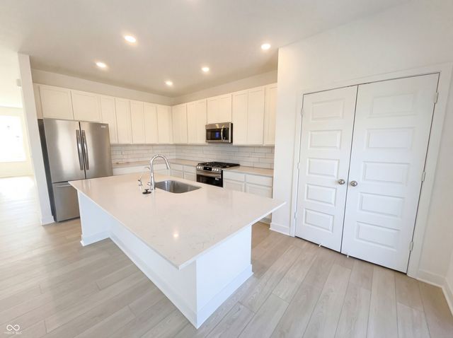 5926 Juna Avenue, Plainfield, IN 46168