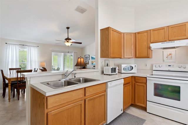 965 SCENIC VIEW CIRCLE, Minneola, FL 34715