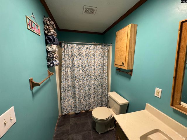 1904 Watkins Road, Cassatt, SC 29032