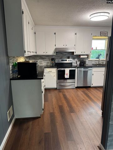 1904 Watkins Road, Cassatt, SC 29032