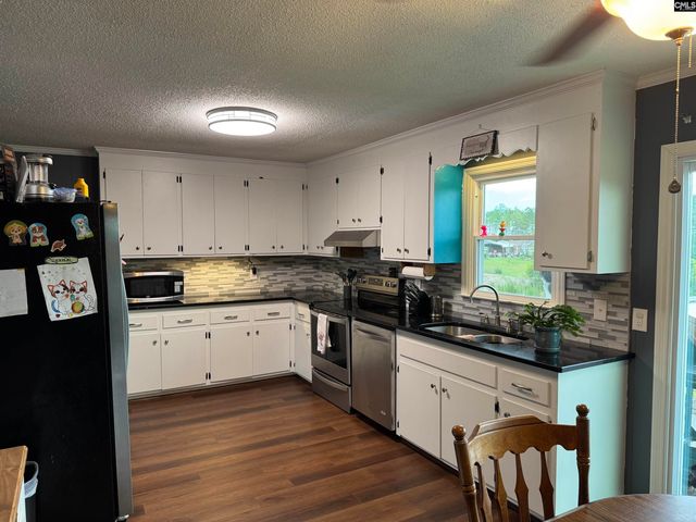 1904 Watkins Road, Cassatt, SC 29032