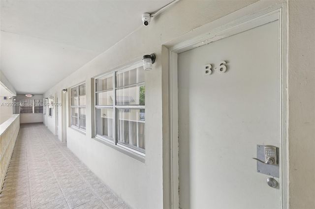 1851 NE 168th St B6, North Miami Beach, FL 33162