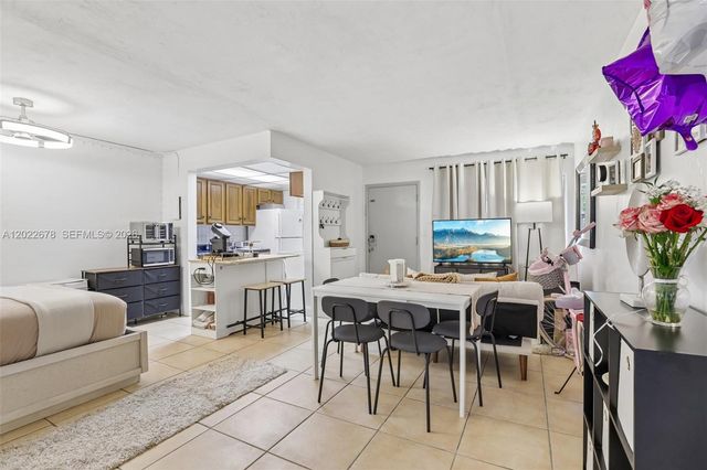 1851 NE 168th St B6, North Miami Beach, FL 33162